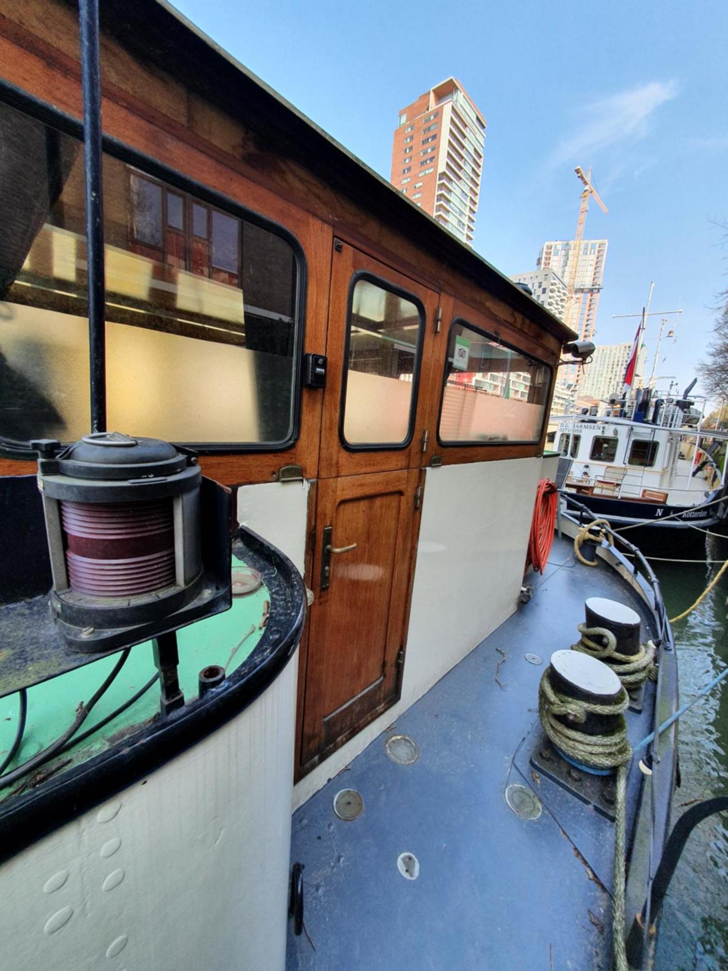 Houseboat Holiday Apartments Ротердам Стая снимка
